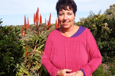 Delana Louw van Pearly Beach wat deur â€˜n Mosambiekse Spoegkobra gepik is